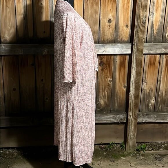 LulaRoe cardigan duster pink cream floral waterfall ribbed Medium - Picture 4 of 6